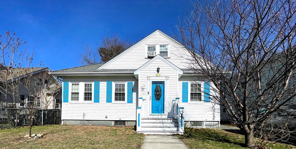 27 Oval Road Quincy, MA 02170 - Photo 1 of 25 Gallery Image 1