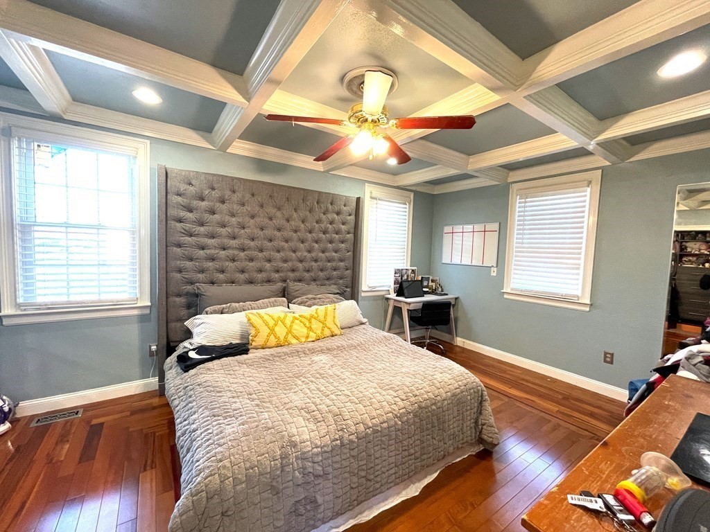 27 Oval Road Quincy, MA 02170 - Photo 3 of 25 Gallery Image 3
