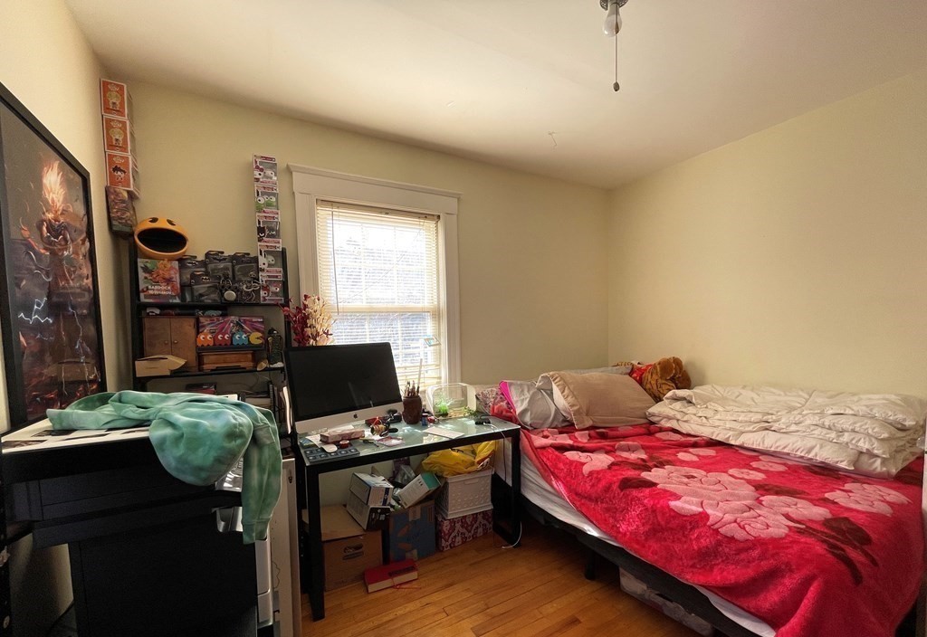 27 Oval Road Quincy, MA 02170 - Photo 5 of 25 Gallery Image 5