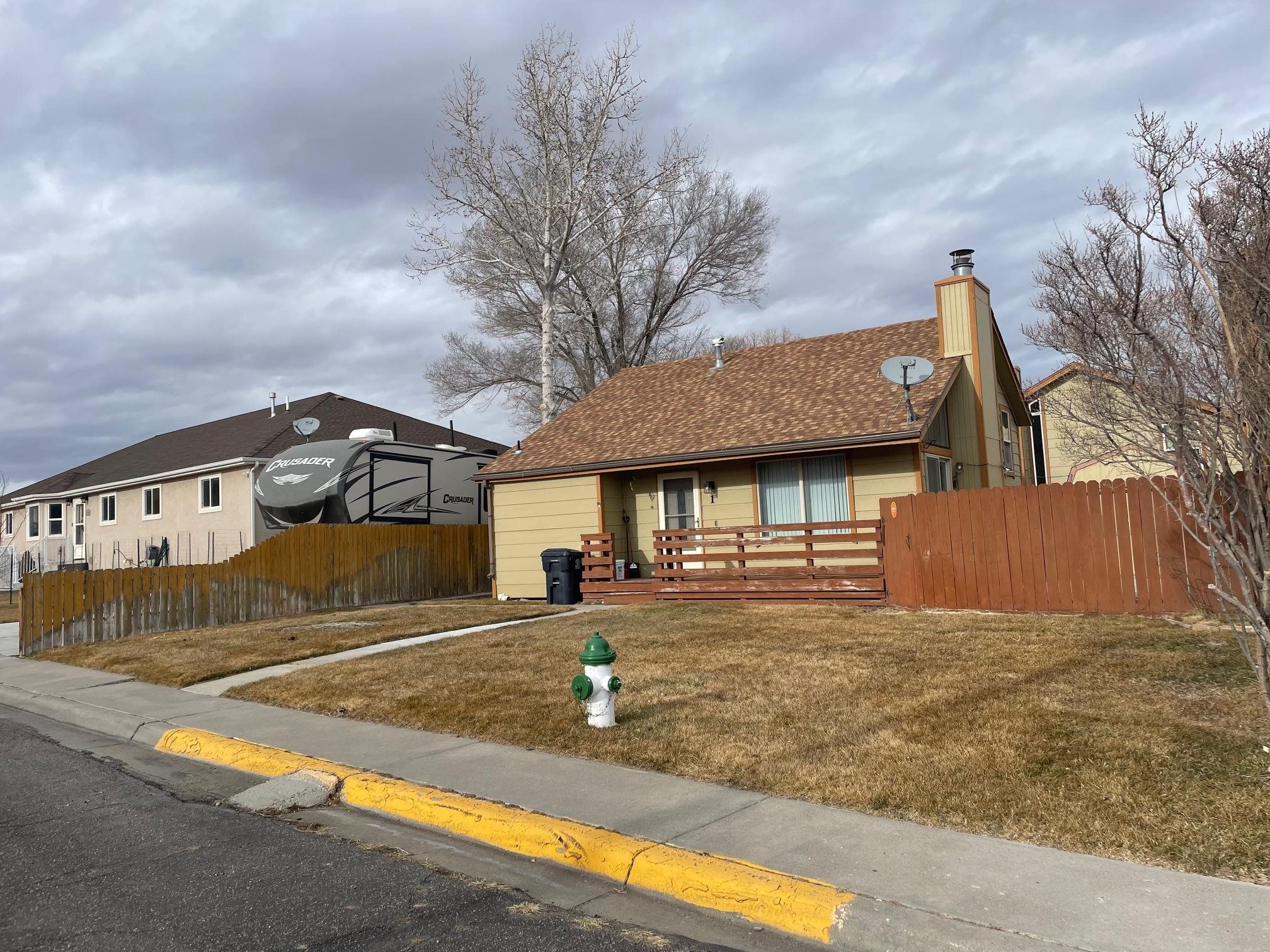 700 Shoshone Avenue, Unit 1 Green River, WY 82935 - Photo 2 of 36