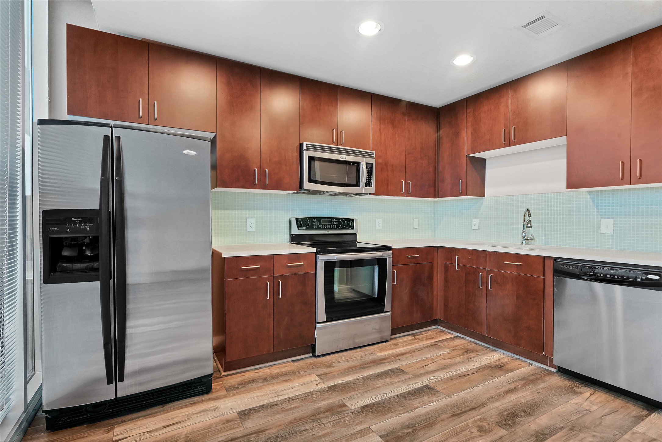 5925 Almeda Road, Unit 10713 Houston, TX 77004 - Photo 3 of 19