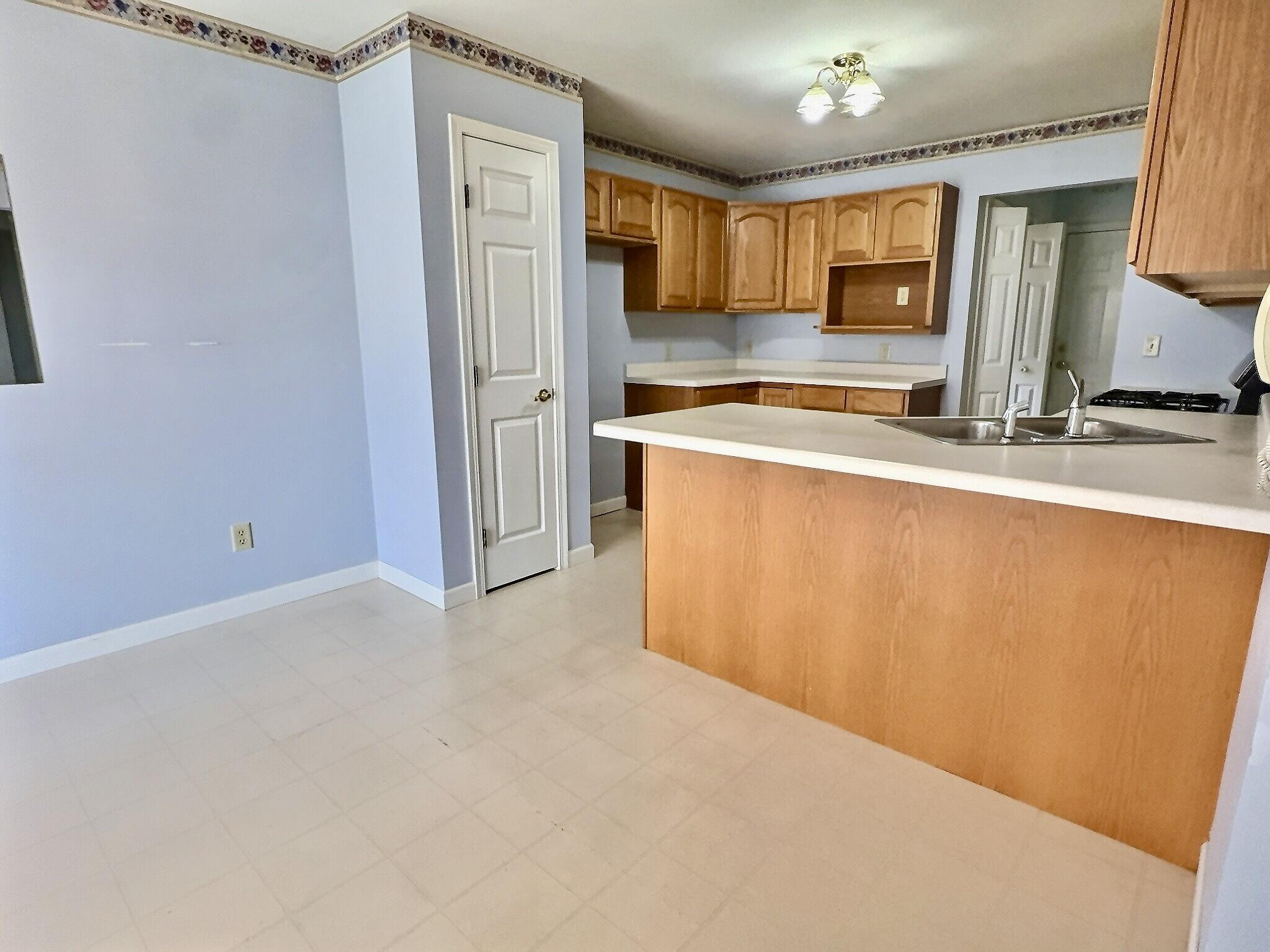 7448 Mary Kay Court Crown Point, IN 46307 - Photo 3 of 17 2048x1536