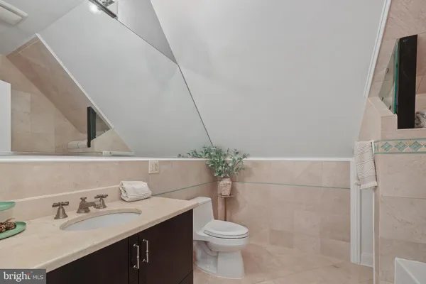 $2,089,000 | 7331 Calvert Street, Annandale, VA 22003