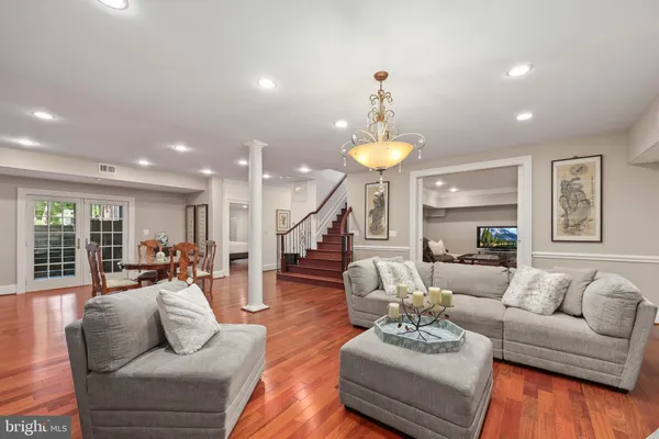 $2,089,000 | 7331 Calvert Street, Annandale, VA 22003