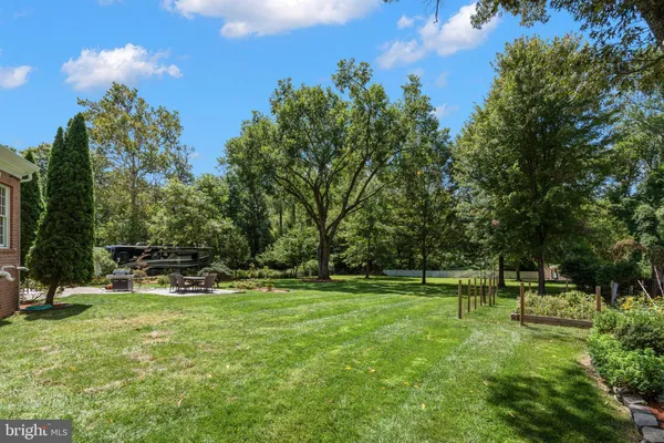 $2,089,000 | 7331 Calvert Street, Annandale, VA 22003