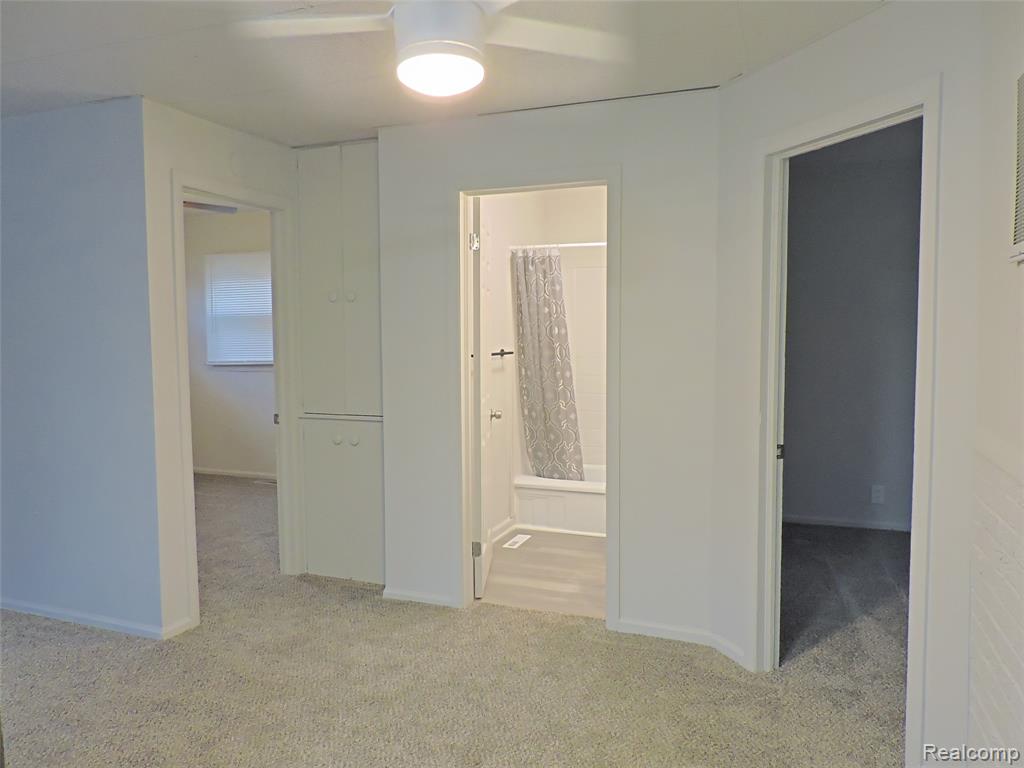 4014 Jacque Street Flint, MI 48532 - Photo 5 of 23