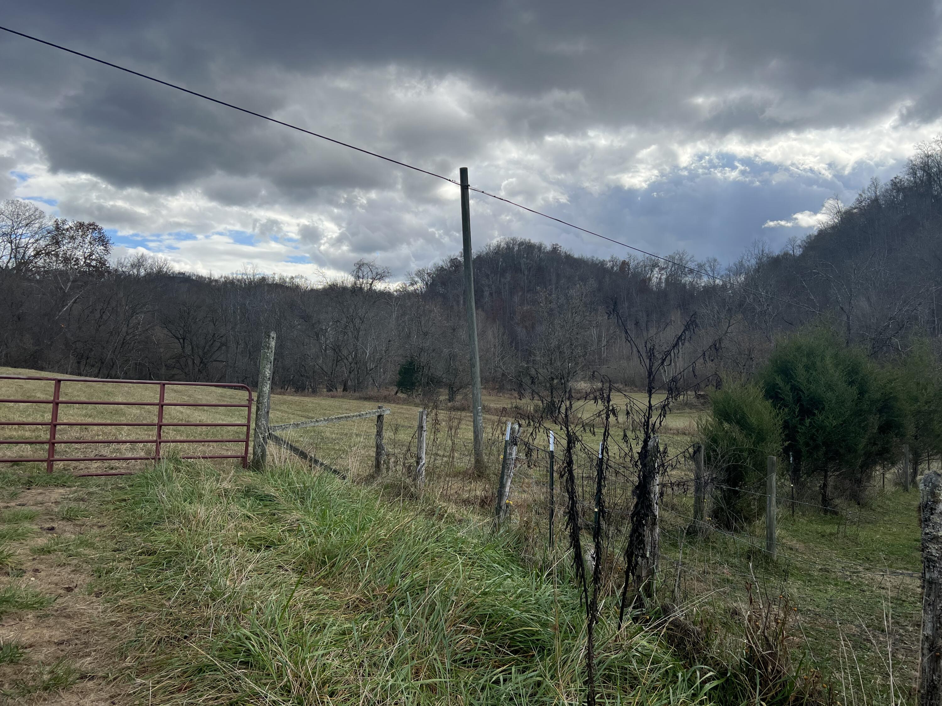 810 Bunker Road Duffield, VA 24244 - Photo 2 of 7 3912B619-21D7-4D01-B4AA-E3A62B3705B4