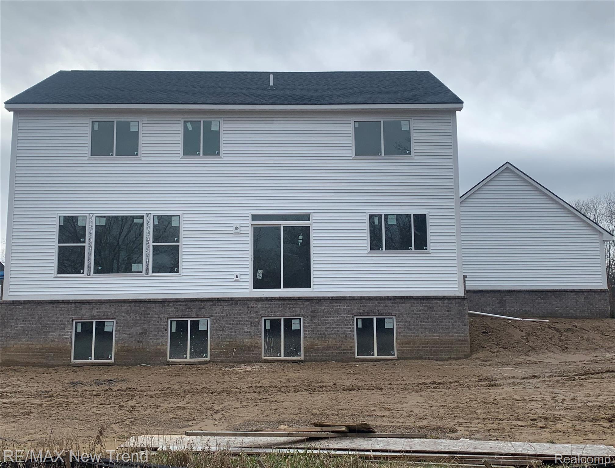 4132 Inverrary Court Commerce Township, MI 48382 - Photo 2 of 28 4132 INVERRARY.jpg