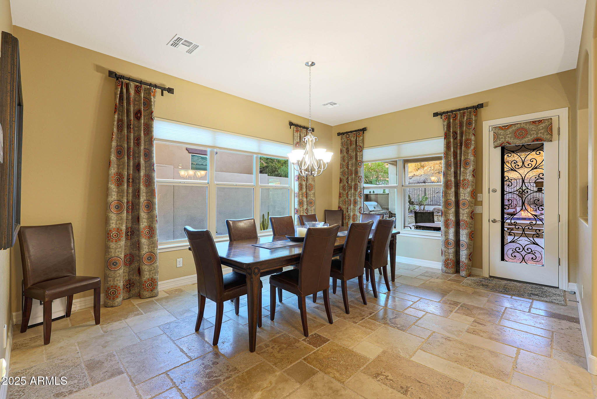 18328 West Desert Trumpet Road Goodyear, AZ 85338 - Photo 28 of 98 Dining Room