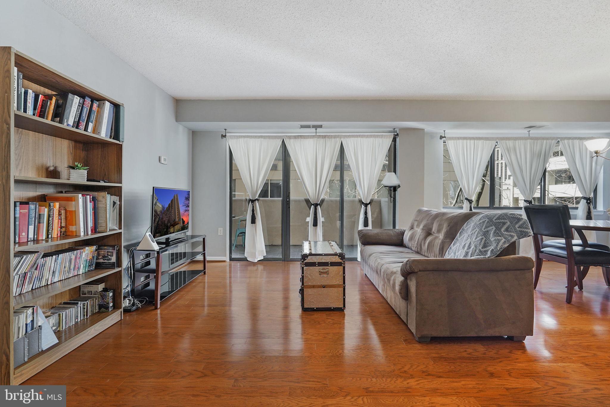 1301 North Courthouse Road, Unit 811 Arlington, VA 22201 - Photo 1 of 25