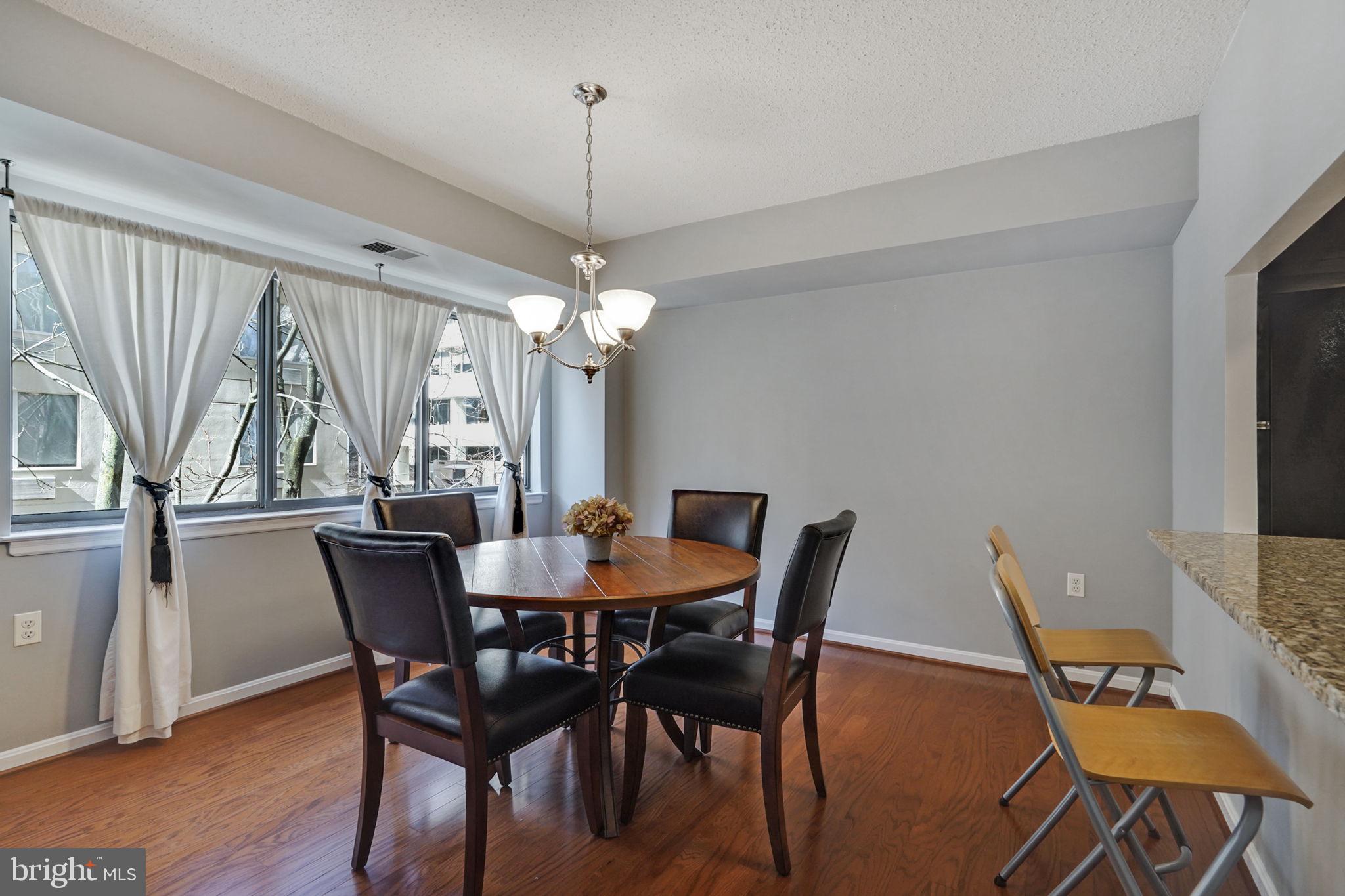 1301 North Courthouse Road, Unit 811 Arlington, VA 22201 - Photo 7 of 25