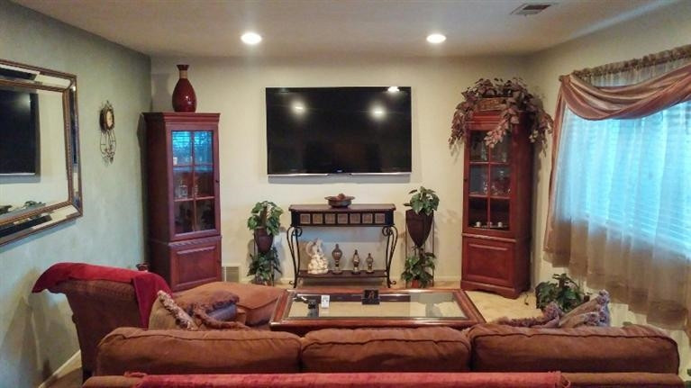 3023 67th Street Lubbock, TX 79413 - Photo 6 of 10 Photo 6