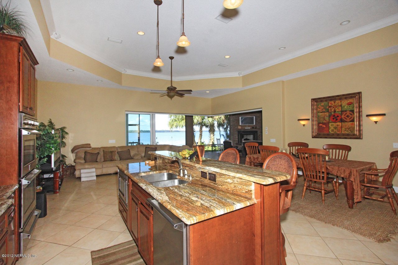 139 Parker Road Crescent City, FL 32112 - Photo 14 of 59 Kitchen