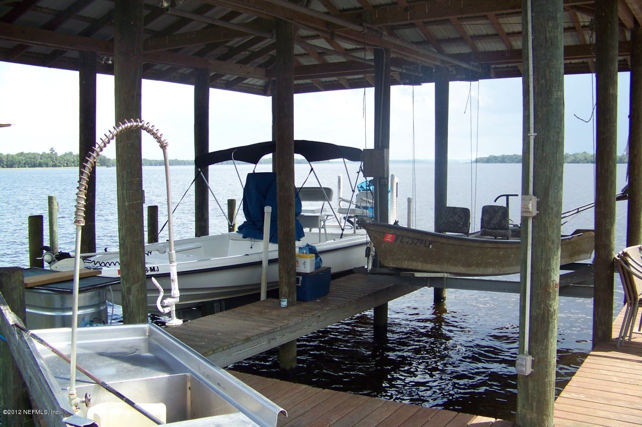 139 Parker Road Crescent City, FL 32112 - Photo 46 of 59 Inside Boathouse