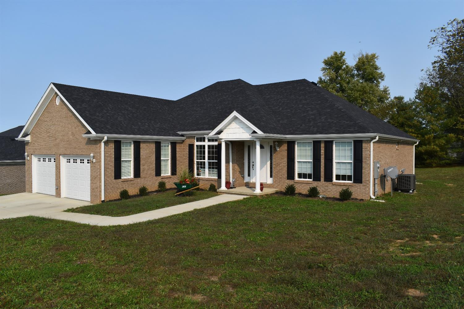 106 Max Cavnes Road Danville, KY 40422 - Photo 4 of 43 Photo 1