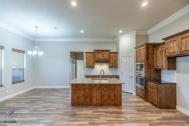 $438,000 | 3425 Front Nine Road, Abilene, TX 79606