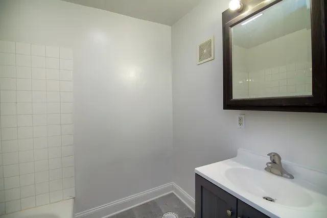 $159,000 | 175 North Washington Avenue, Kankakee, IL 60901