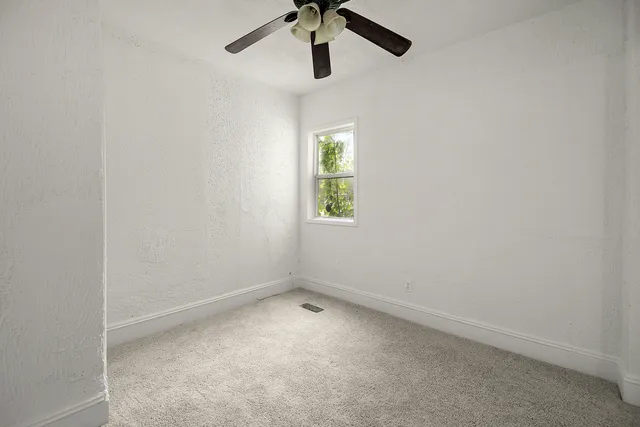 $159,000 | 175 North Washington Avenue, Kankakee, IL 60901