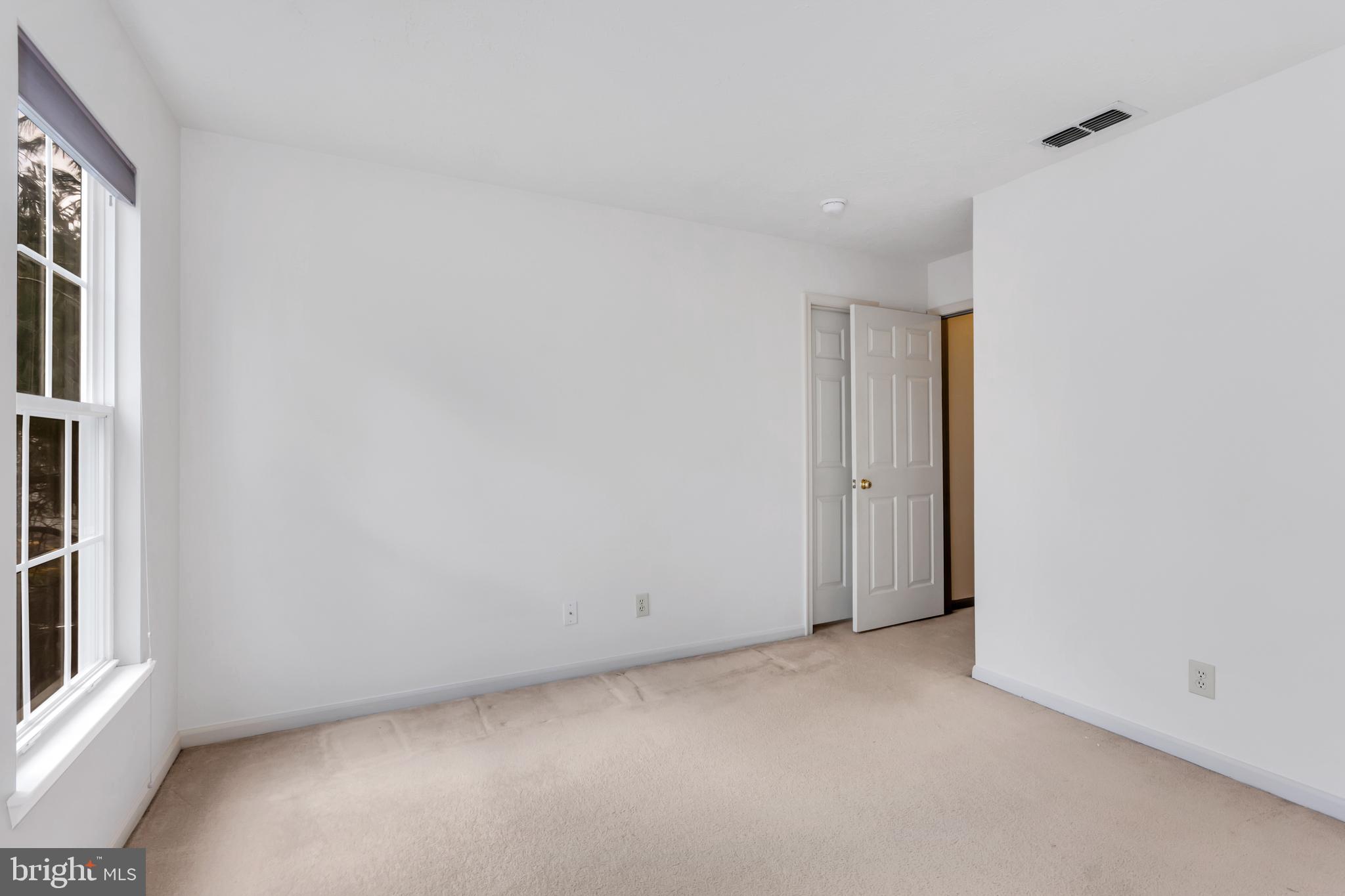 2908 Garwood Road Sicklerville, NJ 08081 - Photo 17 of 25 a view of an empty room