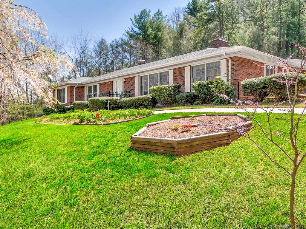 28 East Wonder Road Leicester, NC 28748 - Photo 1 of 24 Gallery Image 1