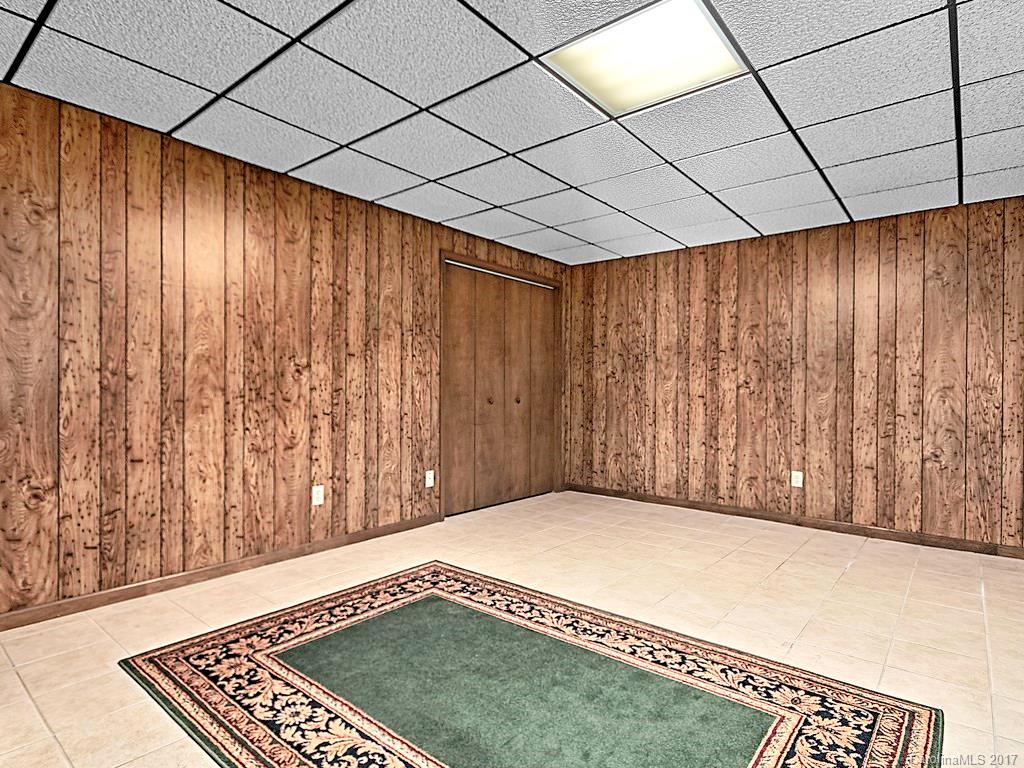 28 East Wonder Road Leicester, NC 28748 - Photo 22 of 24 Gallery Image 22