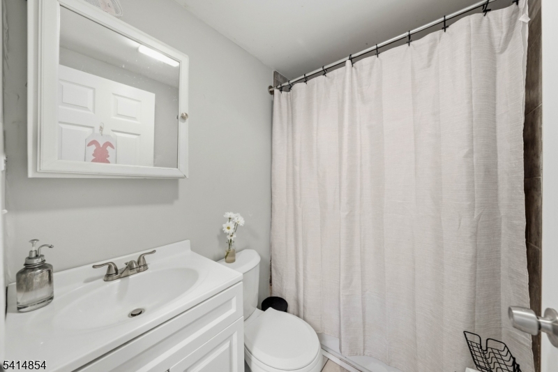 812 George Street Plainfield, NJ 07062 - Photo 6 of 25