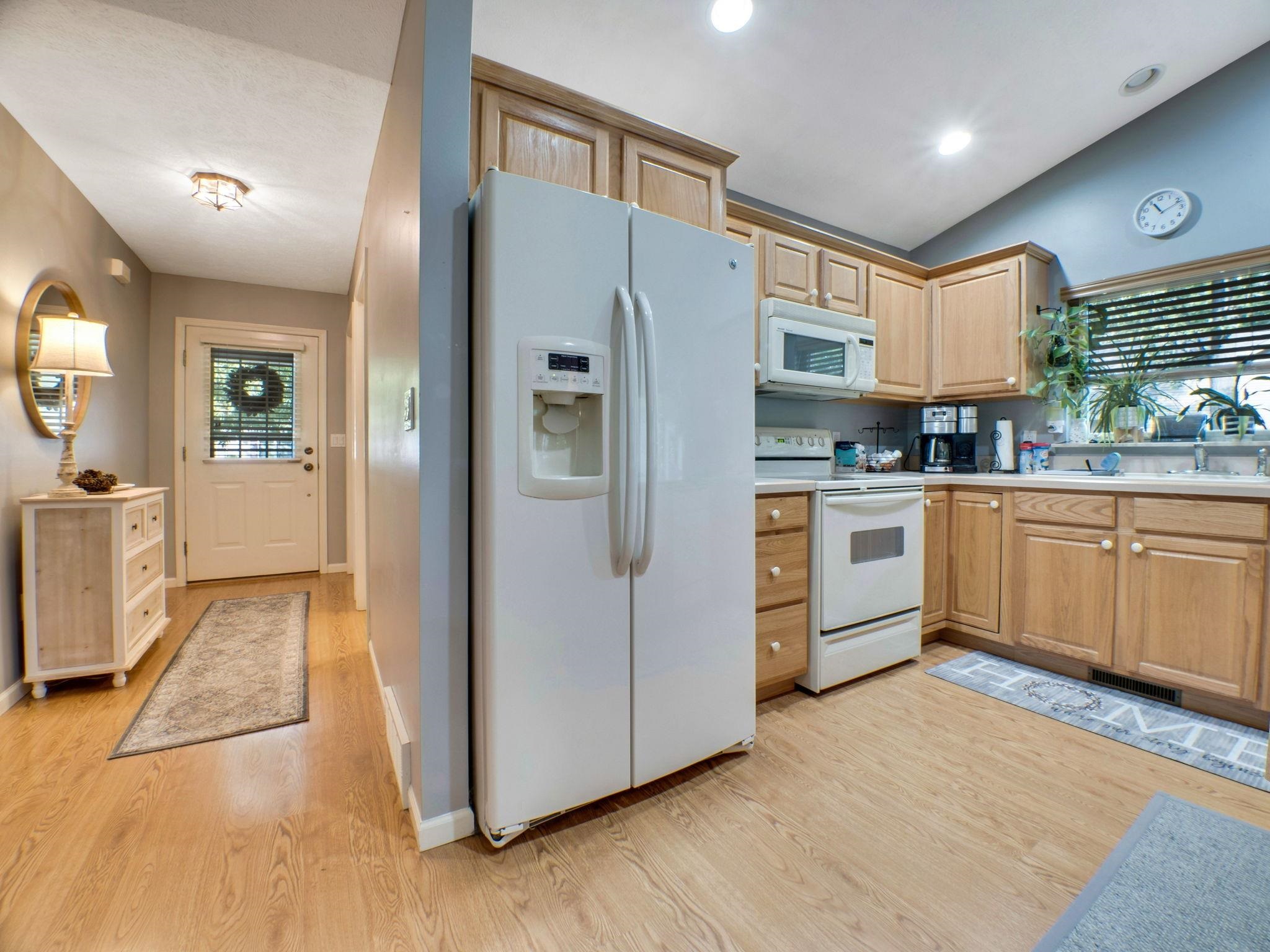 1300 Terra Road Traverse City, MI 49686 - Photo 5 of 29 1916239-4.JPG