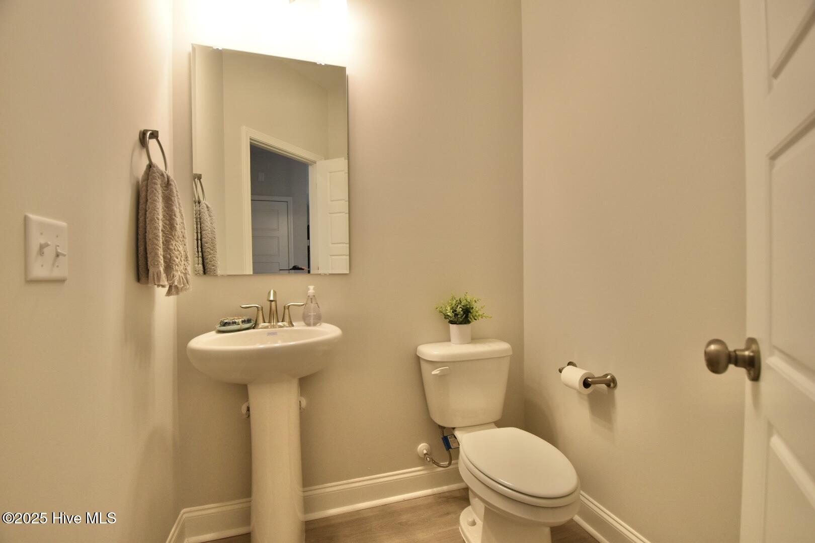 229 South Bandwheel Way Hampstead, NC 28443 - Photo 19 of 20 Representative Photo