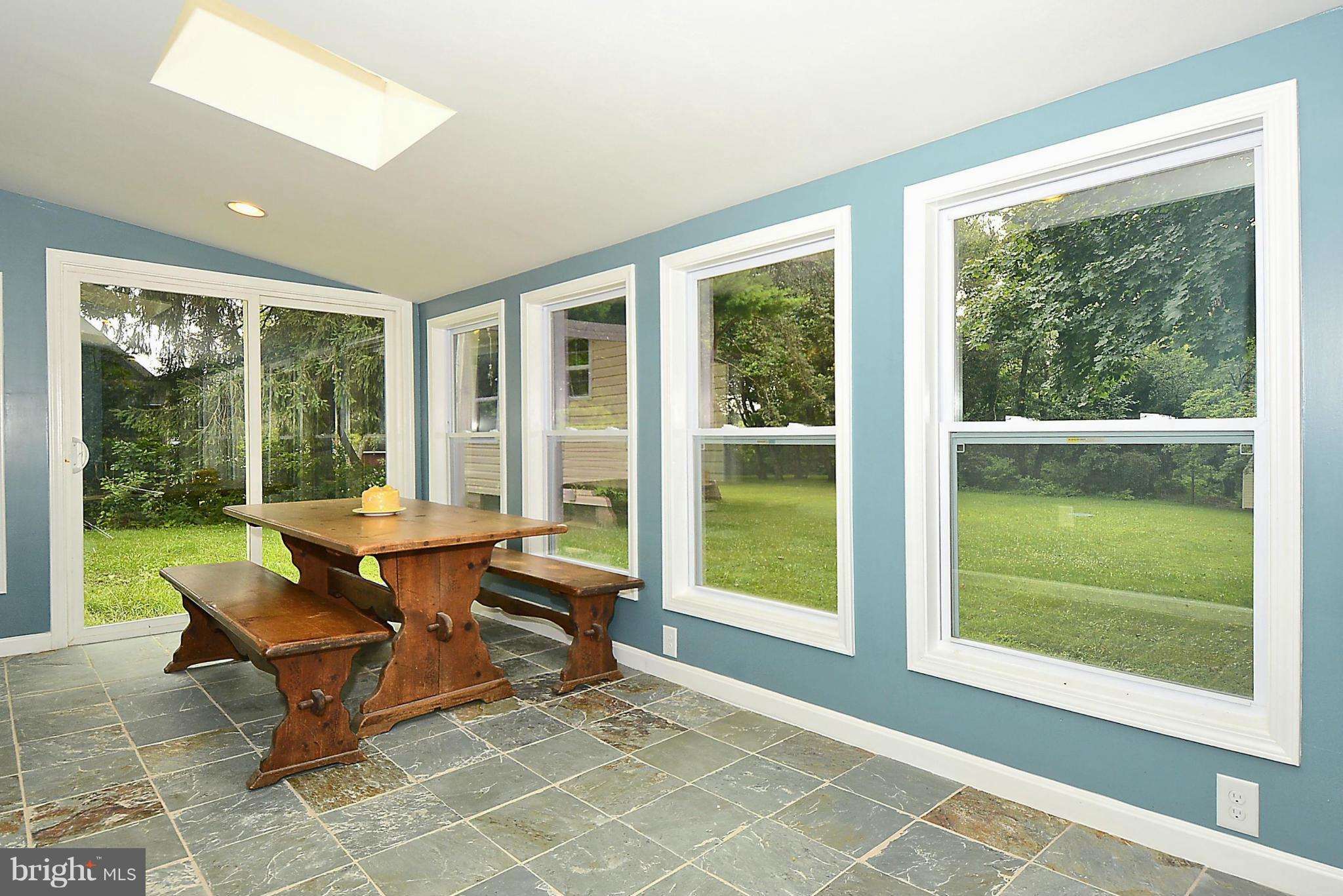 2732 Bird View Road Westminster, MD 21157 - Photo 12 of 23 Interior (General)
