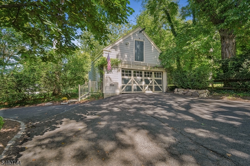 75 Valley View Avenue Summit, NJ 07901 - Photo 34 of 36 Gallery Image 34