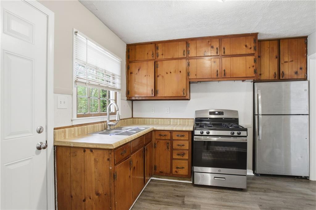 425 Stephenson Road Stone Mountain, GA 30087 - Photo 17 of 37