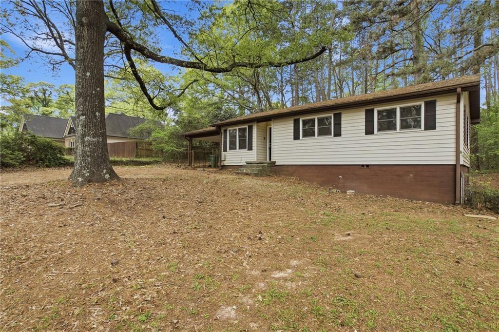 425 Stephenson Road Stone Mountain, GA 30087 - Photo 2 of 37