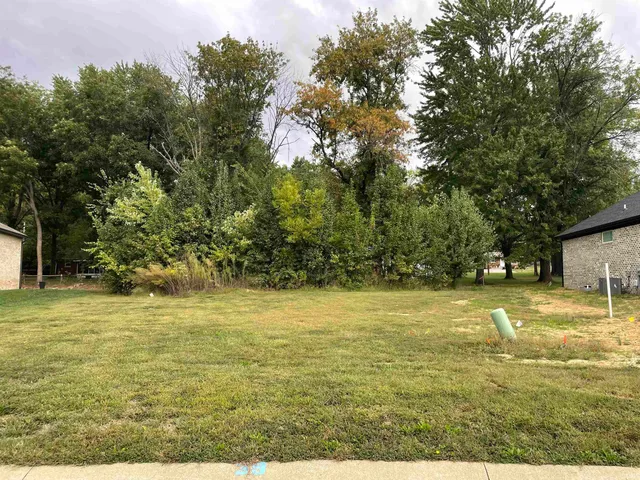 $55,700 | 8791 Pebble Creek Drive, Newburgh, IN 47630