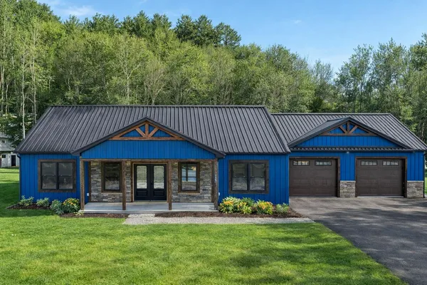 $589,900 | 725 North Main Street, Brewer, ME 04412