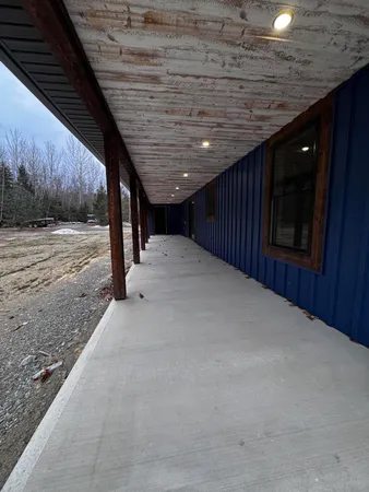 $589,900 | 725 North Main Street, Brewer, ME 04412