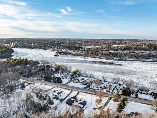 $599,000 | 725 North Main Street, Brewer, ME 04412