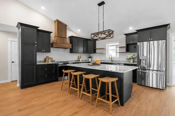 $589,900 | 725 North Main Street, Brewer, ME 04412