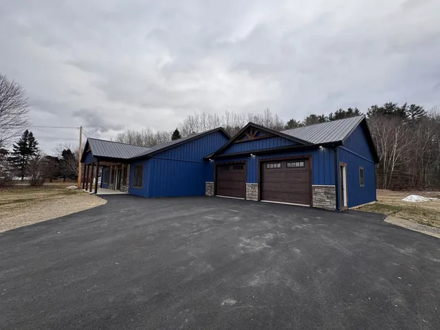 $599,000 | 725 North Main Street, Brewer, ME 04412