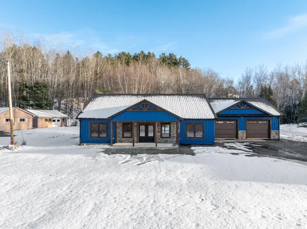 $589,900 | 725 North Main Street, Brewer, ME 04412