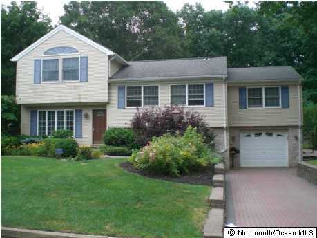 49 Carol Road Middletown, NJ 07748 - Photo 1 of 3 Primary Photo