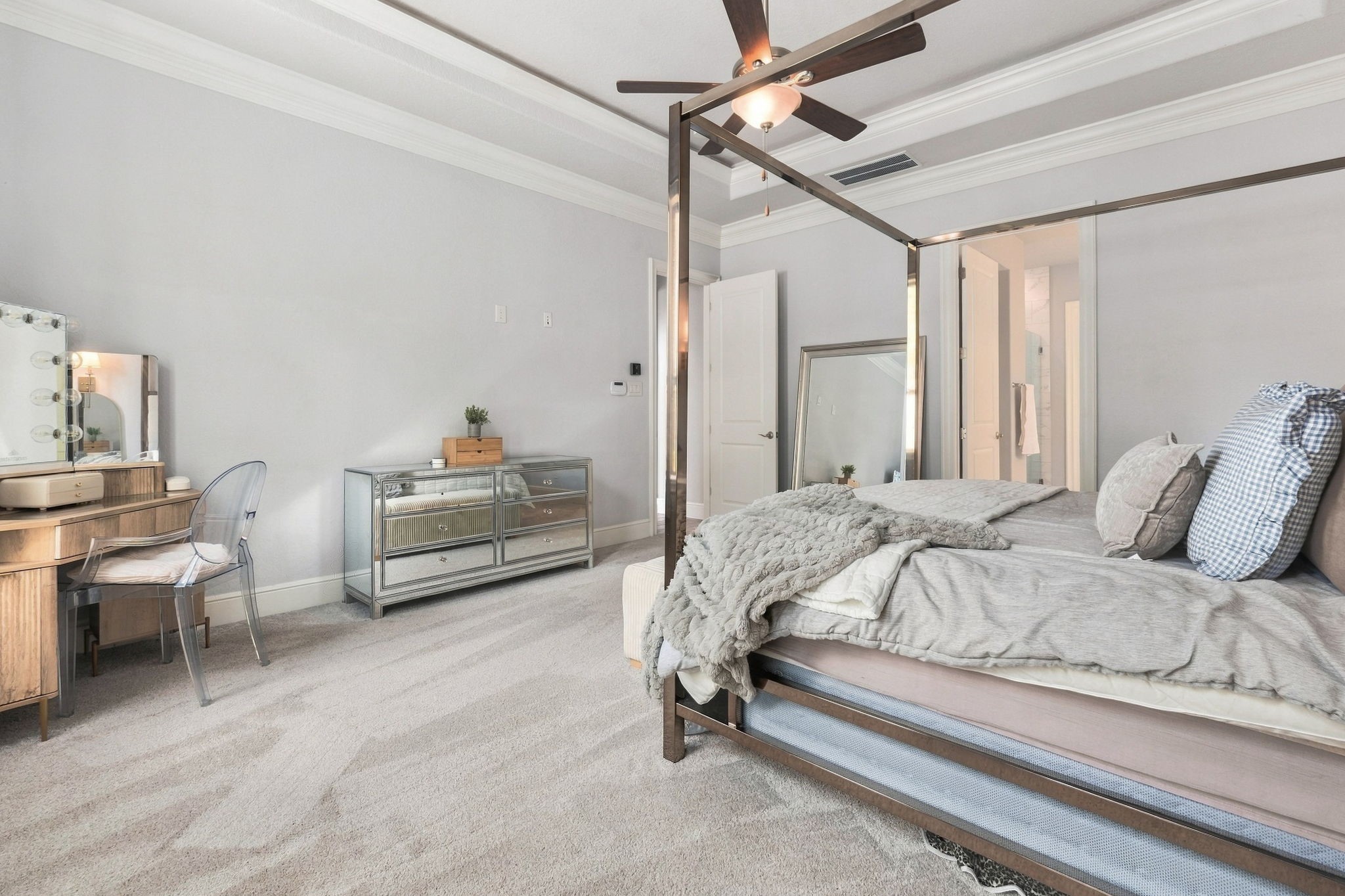 26910 Selinsgrove Road Magnolia, TX 77354 - Photo 23 of 47 Neutral finishes create a calm backdrop ready for the next owner’s personal touch.
Direct access to the private bath completes the suite.