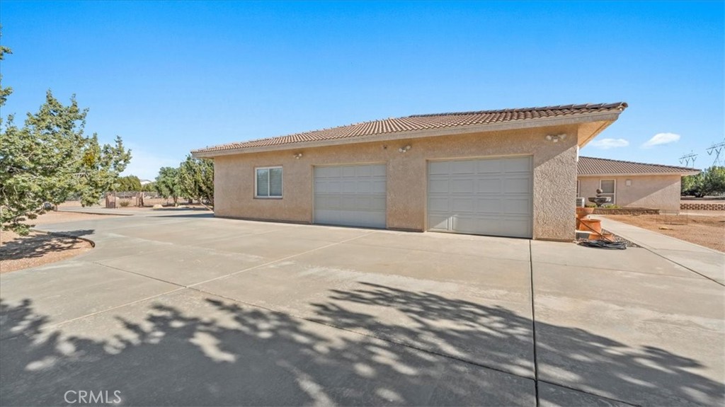 6976 Cataba Road Oak Hills, CA 92344 - Photo 36 of 47