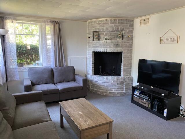 115 Beech Ridge Road York, ME 03909 - Photo 4 of 20 Living room