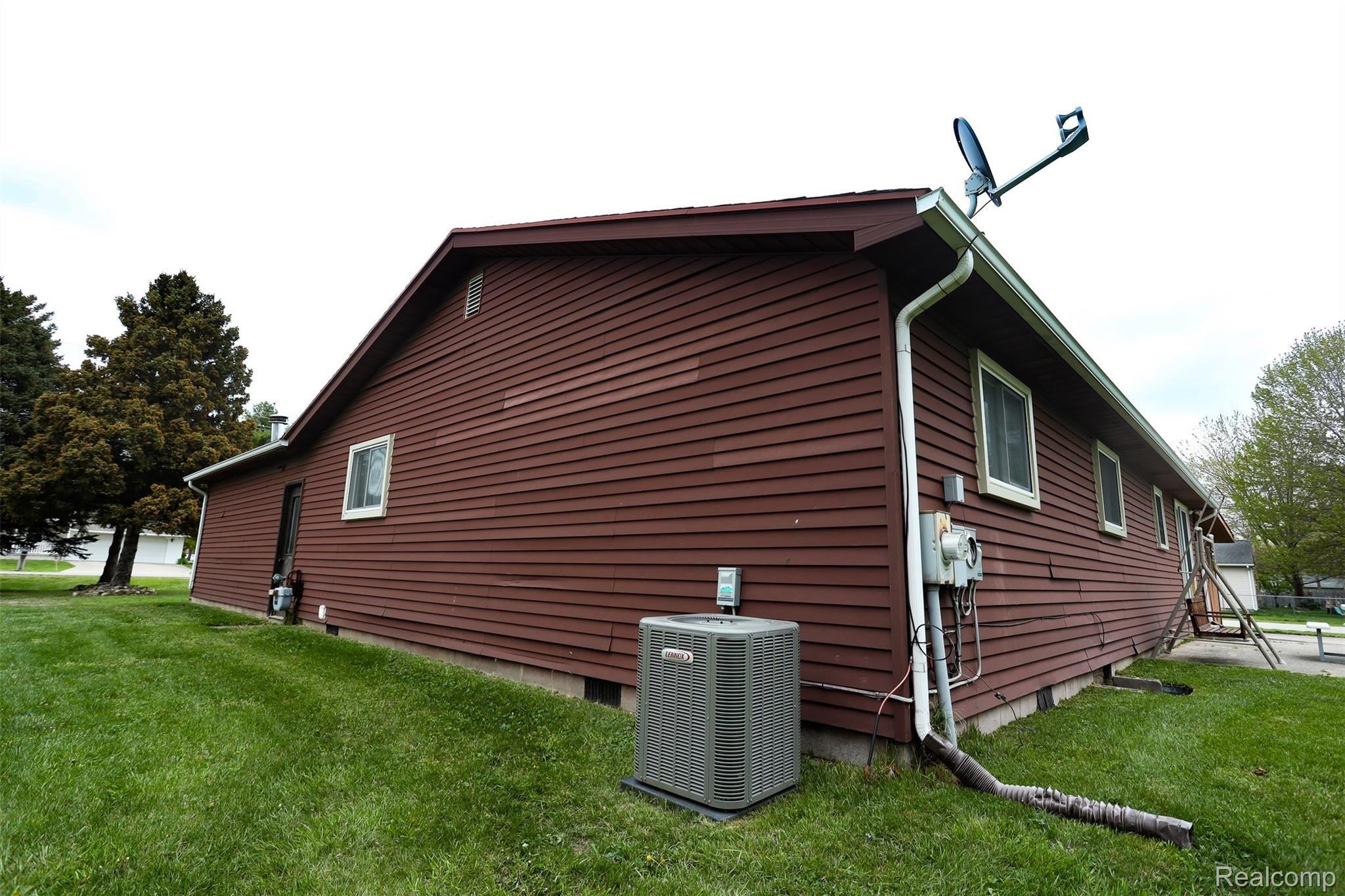 3261 Simpson_04.jpg