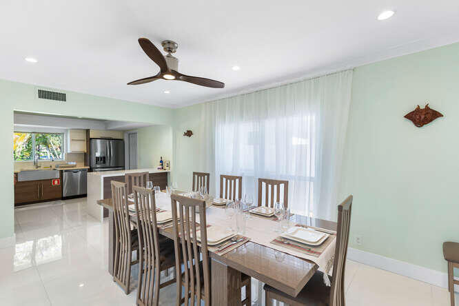 2740 Northeast 26th Street Lighthouse Point, FL 33064 - Photo 35 of 59 2740 NE 26th St-small-034-051-DSC9702-66