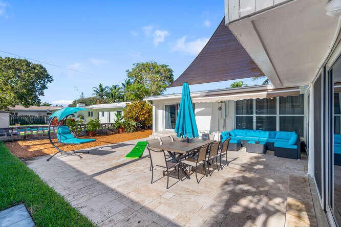 2740 Northeast 26th Street Lighthouse Point, FL 33064 - Photo 41 of 59 2740 NE 26th St-small-028-045-DSC9672-66