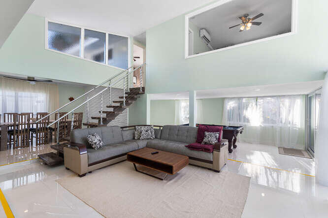 2740 Northeast 26th Street Lighthouse Point, FL 33064 - Photo 10 of 59 2740 NE 26th St-small-002-019-DSC9531-66