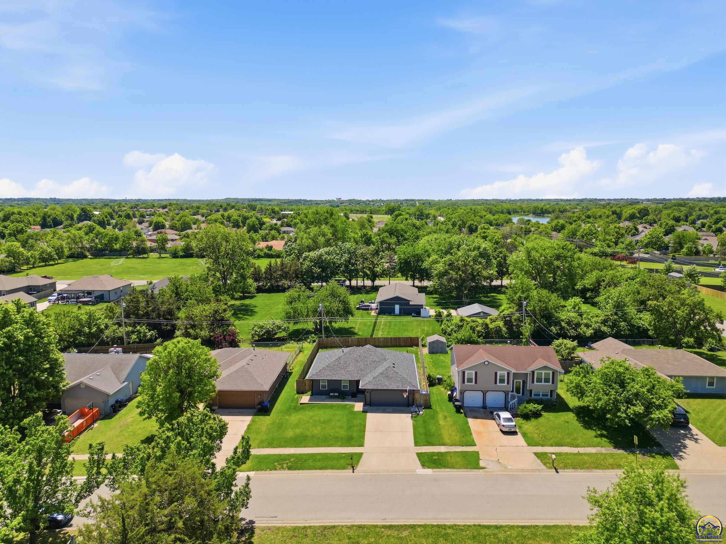 7537 Southwest 26th Street Topeka, KS 66614 - Photo 48 of 69