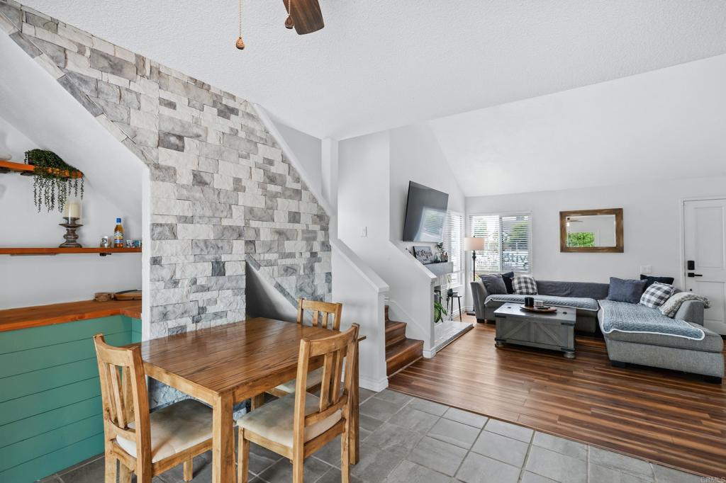 813 Sunningdale Drive Oceanside, CA 92057 - Photo 11 of 33