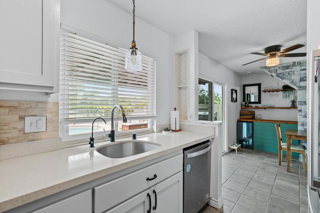 813 Sunningdale Drive Oceanside, CA 92057 - Photo 16 of 33